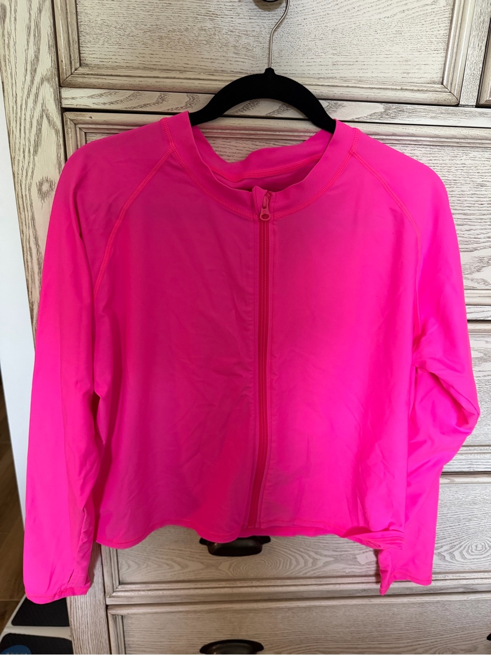 Neon Pink Long Sleeve Crop Rash Guard- 2X - Picture 3 of 5